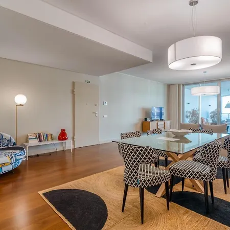 107 * Φουνκάλ