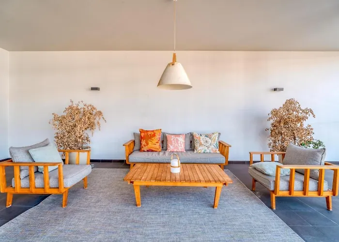 107 Funchal (Madeira)