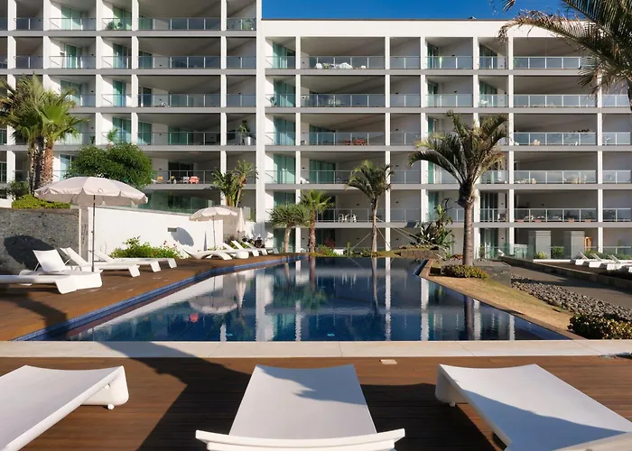 107 * Funchal (Madeira)